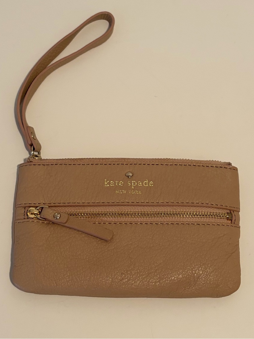 Kate Spade Cobble Hill Bee Wristlet